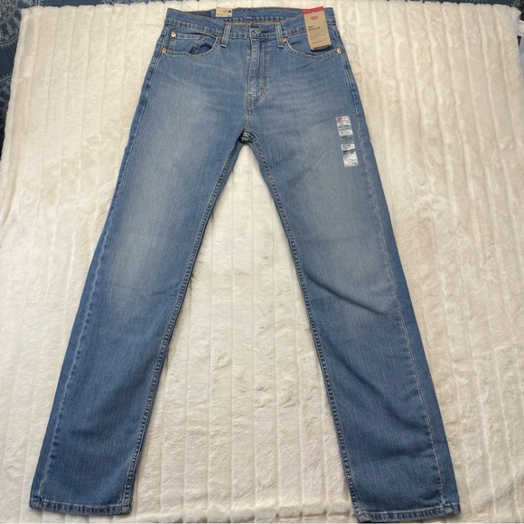 Levi's Levi 505 Regular Fit Size 32x34 Straight Leg 5 Pocket Jeans Blue NWT - Picture 2 of 5